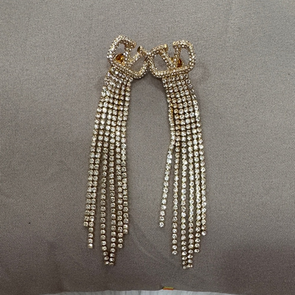 Elegant Gold Dangle Earrings